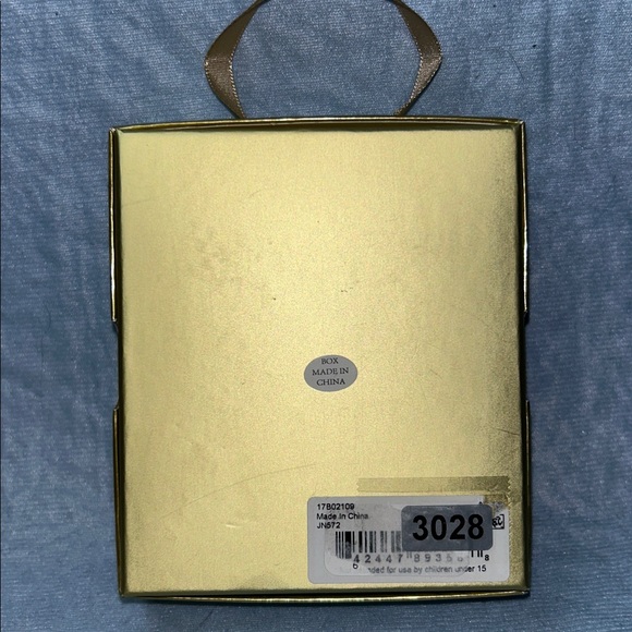 Napier Heart-Shaped Angel Brooch with Enamel and Rhinestones - Picture 6 of 10